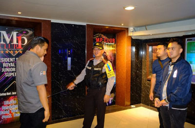 42 Pengunjung Tempat Hiburan Malam di Pekanbaru Terjaring Razia